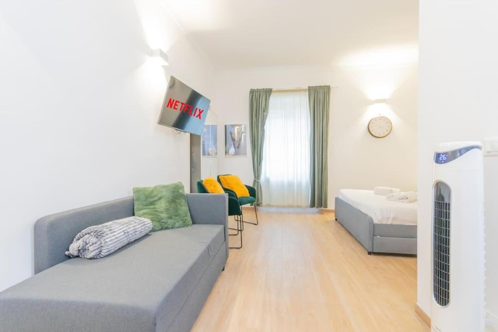 Comfortable In The Center Of Apartment Turin